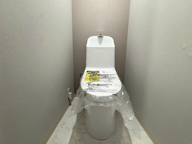 ◆リフォーム済み◆駅徒歩３分◆２沿線利用可◆ペット可（規約有）◆ユニ宇治川マンション３号館のトイレ|トイレ