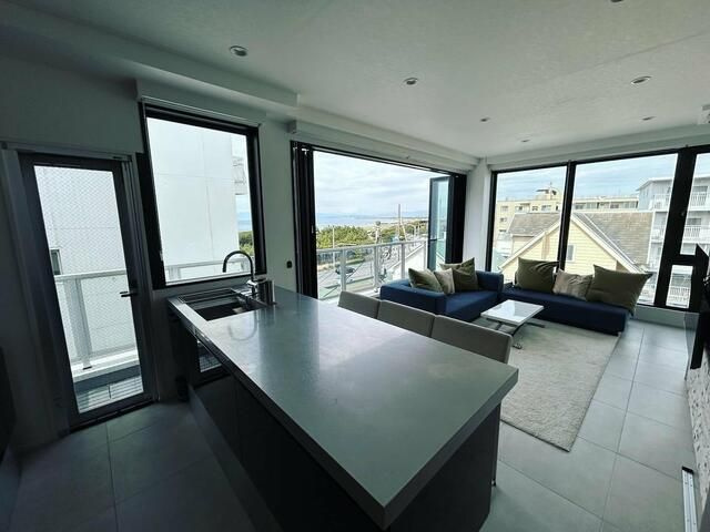 片瀬海岸３丁目戸建のキッチン