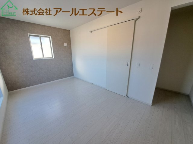 加古郡播磨町東本荘1丁目　　山陽電鉄「播磨町駅」徒歩2分の収納