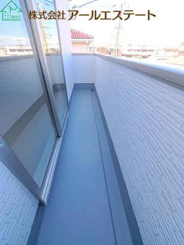 加古郡播磨町東本荘1丁目　　山陽電鉄「播磨町駅」徒歩2分のバルコニー