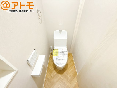 【トイレ】 | 駿河区石田1丁目5期　新築戸建　1号地 | 毎日使うトイレだからこそ機能性を重視したいですよね！温水洗浄便座で快適な時間をお過ごしください♪