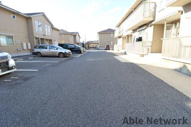 ラヴェスト・コートBの駐車場|駐車場