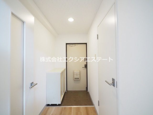 尚栄ドムスの玄関