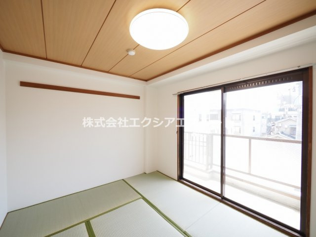 尚栄ドムスの和室