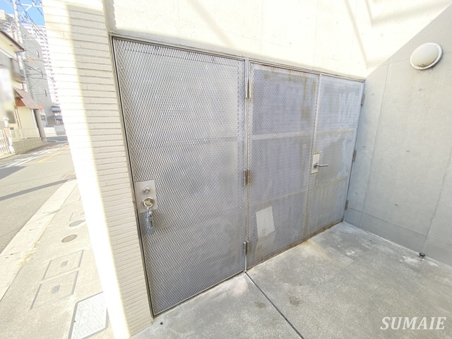 C_Roomsのその他共用部分|専用ゴミ置き場！