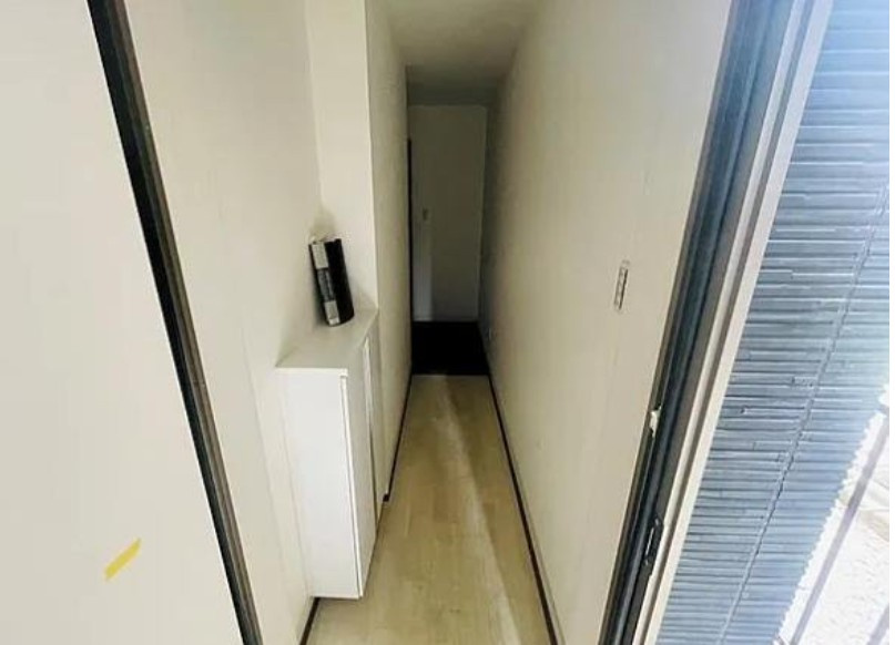 セレーノ舎人の玄関