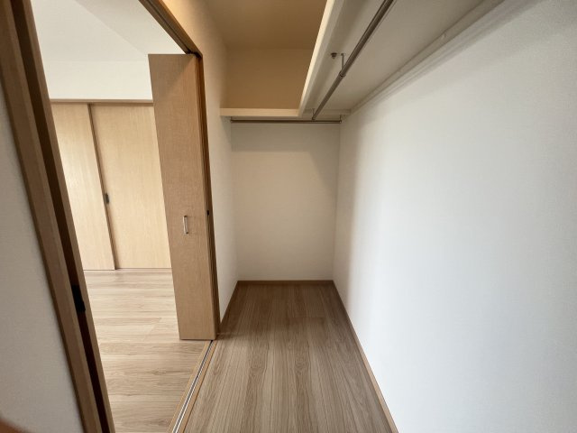 ベルスオーノの洋室