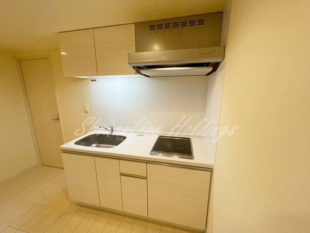 茅ヶ崎市東海岸北３丁目の賃貸マンションのキッチン|広々としたキッチンです♪