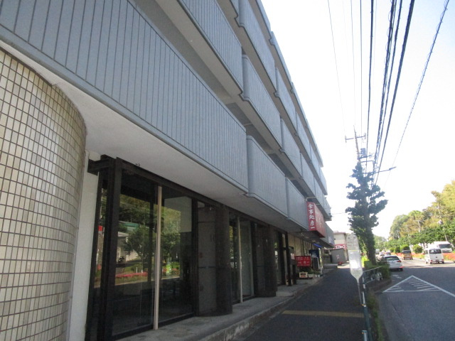 町田市小野路町の倉庫