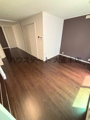 【居間・リビング】 | ブルーメ三軒家 仲介手数料無料