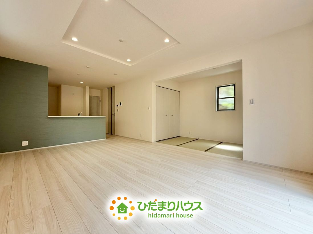 久喜吉羽第5　新築一戸建て　08　リーブルガーデンの居間・リビング