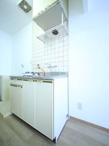 ピジョン浜のキッチン|※写真は別の部屋のものです。