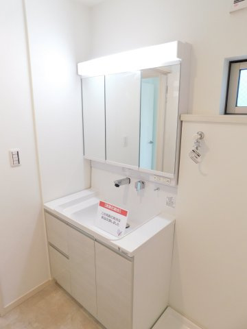 名古屋市北区上飯田北町４丁目の中古一戸建の独立洗面台|◇洗面室◇　　洗面台新品交換　（２０２５年１０月リフォーム済）