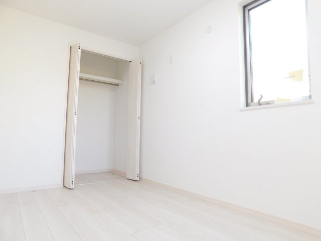 名古屋市北区上飯田北町４丁目の中古一戸建の洋室|◇１階洋室◇　　明るい洋室　全居室収納完備！　（２０２５年１０月リフォーム済）