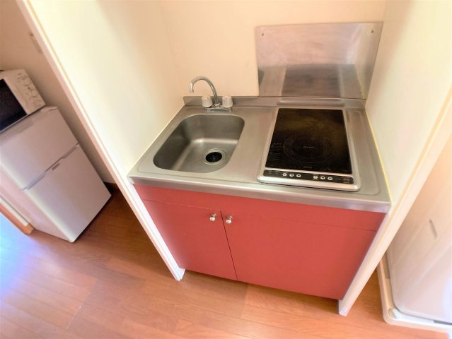【キッチン】 | 設備・仕様は号室により異なる為、現況を優先致します。