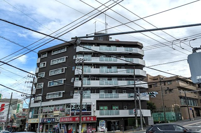 エミネンス白楽の外観