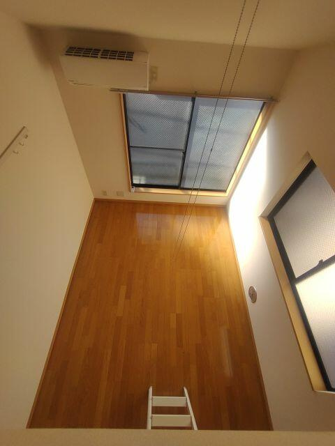 COLONNA MILIAREの和室