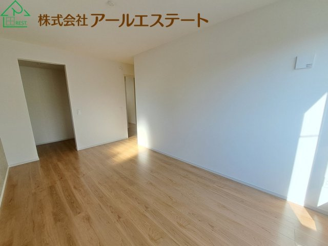 加古郡播磨町東本荘1丁目　　山陽電鉄「播磨町駅」徒歩2分の収納