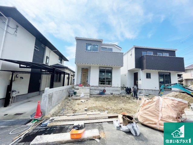 神戸市垂水区桃山台　第2期　新築一戸建ての外観|周辺は落ち着いた街並みの住宅地！子育てがしやすい住環境です！まだ未完成ですが、現地でしかわからない事もございます。是非一度ご覧ください。