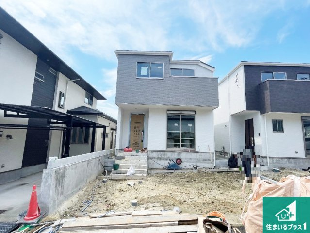 神戸市垂水区桃山台　第2期　新築一戸建ての外観|周辺は落ち着いた街並みの住宅地！子育てがしやすい住環境です！まだ未完成ですが、現地でしかわからない事もございます。是非一度ご覧ください。