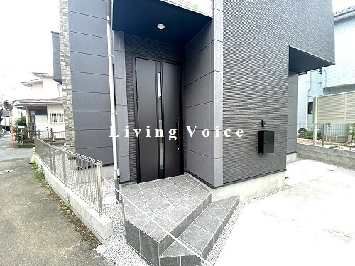 【エントランス】 | 【仲介手数料０円】茅ヶ崎市出口町3期　新築一戸建て | 茅ヶ崎市出口町3期　新築一戸建て