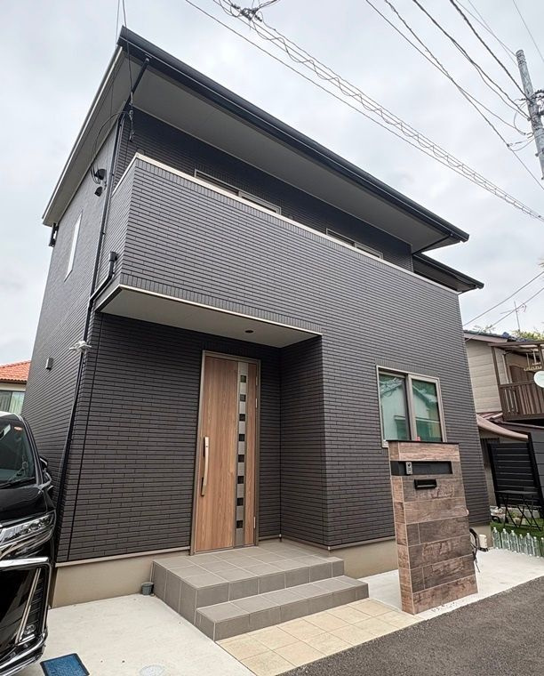 中和倉戸建の外観