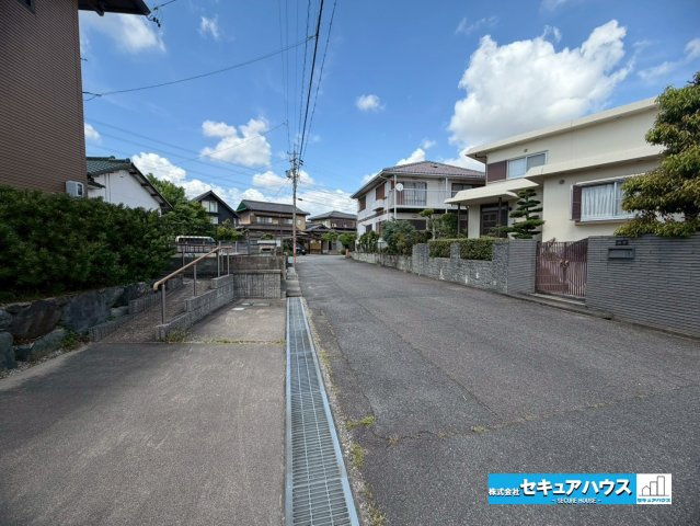【中古戸建】東浦町大字石浜字菰蓋の前面道路含む現地写真|事前予約にて現地ご見学いただけます！お気軽にお問い合わせください♪
■株式会社　セキュアハウス　豊明支店■
住宅ローンに強く、知識、経験豊富なスタッフ在籍
お客様に寄り添い、ご成約後もサポート致します