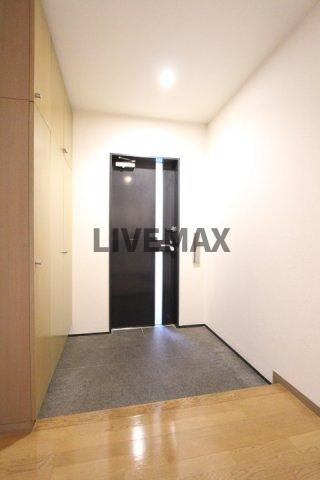 【玄関】テラス日新