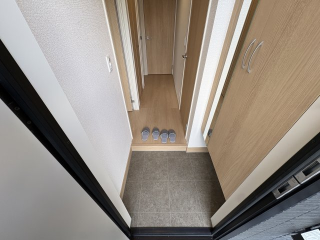 D-room 天が岡の玄関