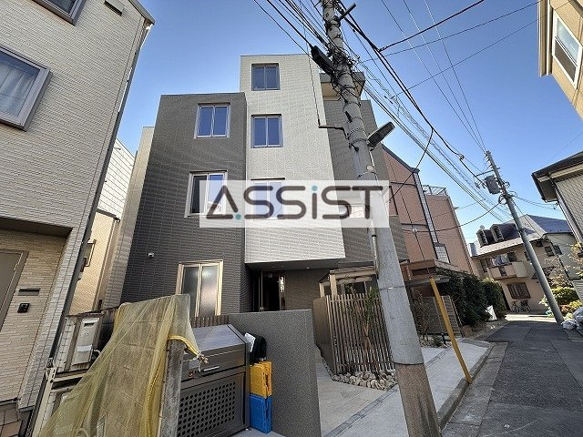 クレールノア洗足の外観