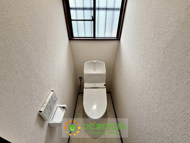 古河市諸川　中古一戸建てのトイレ