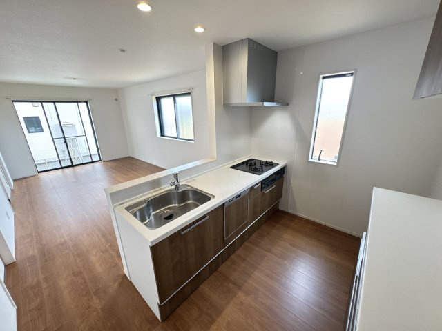 古ケ崎戸建のキッチン
