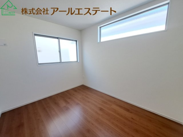 加古郡播磨町東本荘1丁目　　山陽電鉄「播磨町駅」徒歩2分の洋室