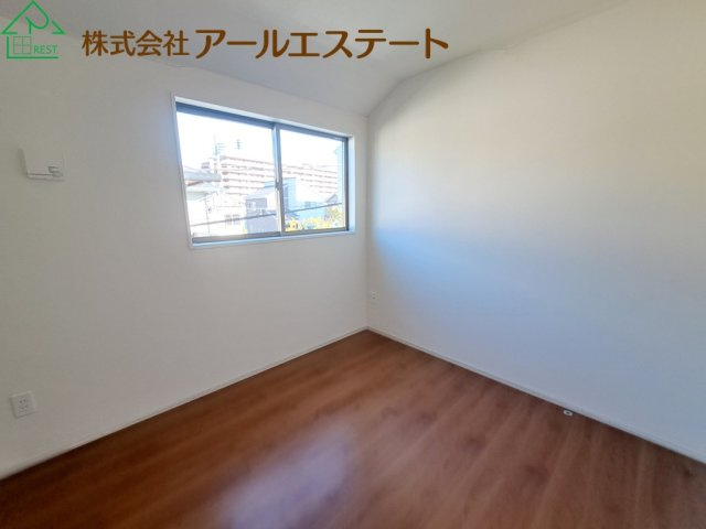 加古郡播磨町東本荘1丁目　　山陽電鉄「播磨町駅」徒歩2分の子供部屋