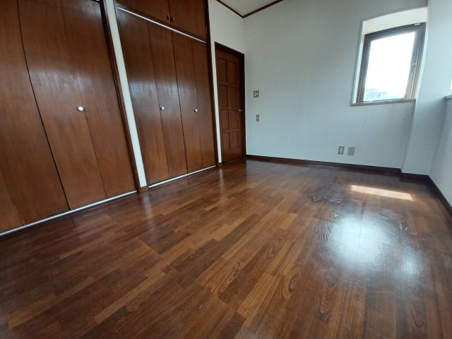 池上４丁目戸建の洋室