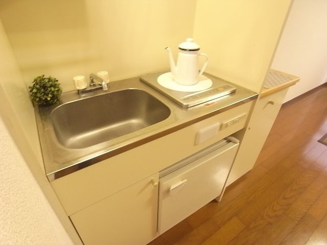 立部ビルIIのキッチン