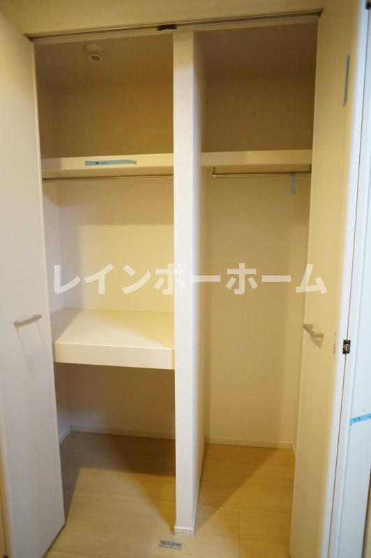 グランデ新宿の収納