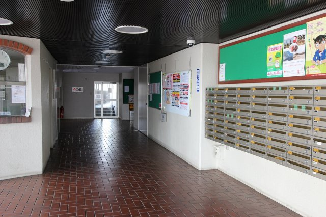 メゾンパーク南八潮のエントランス|建物の内部です