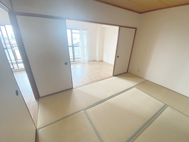 グランドゥール平井の和室