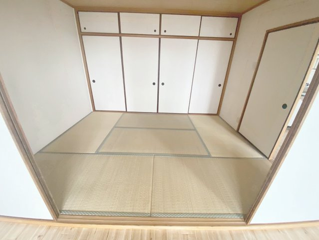 グランドゥール平井の和室