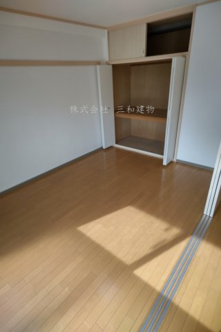 第2パークマンションの収納|同間取り別室の参考写真です