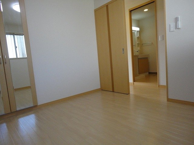 【内装】 | 洋室