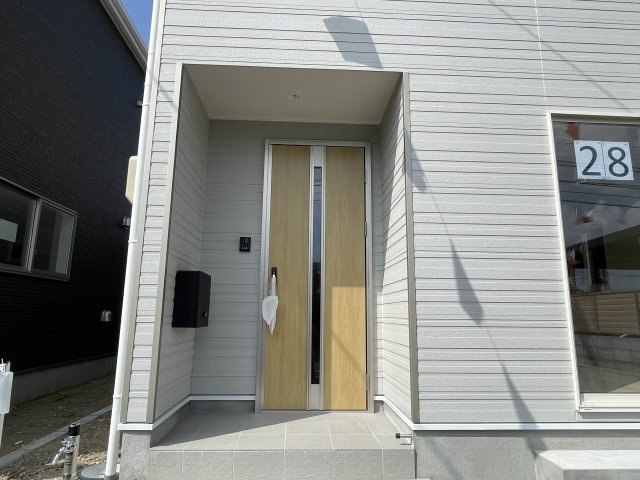 【新築戸建て】秋田市広面第9　2号棟の玄関|

