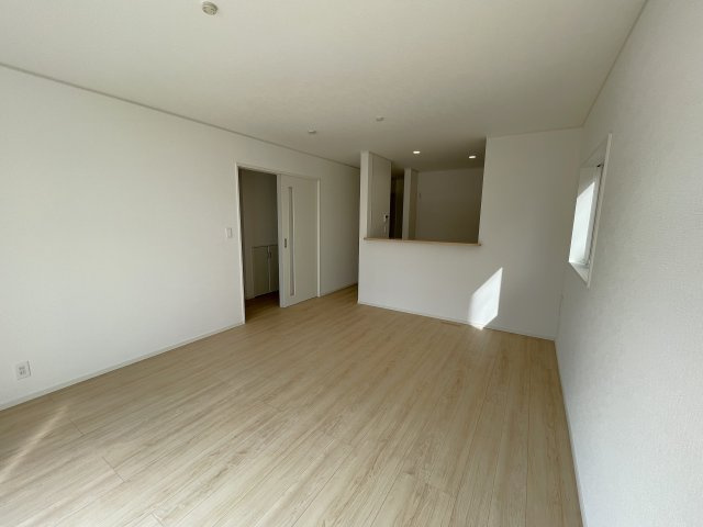 【新築戸建て】秋田市広面第9　2号棟の居間・リビング