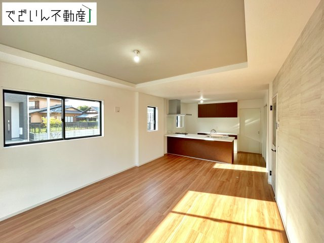 【居間・リビング】 | LIGARE久喜市野久喜4期　新築住宅 | ≪4号棟≫
現地(2026年7月撮影)