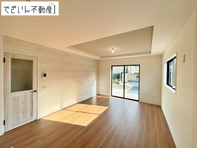 【居間・リビング】 | LIGARE久喜市野久喜4期　新築住宅 | ≪4号棟≫
現地(2026年7月撮影)