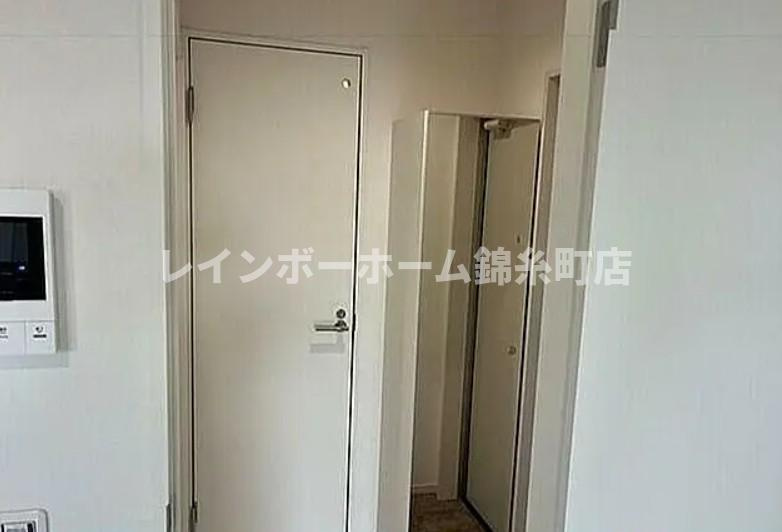 KLEIS一之江の玄関