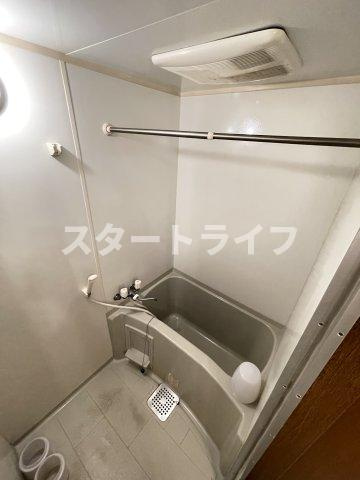 大阪市淀川区木川西２丁目の賃貸マンションの浴室