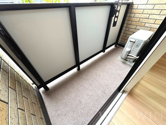 ルワンジュ Eのバルコニー