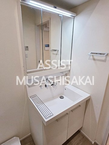 エミリア武蔵小金井の洗面所